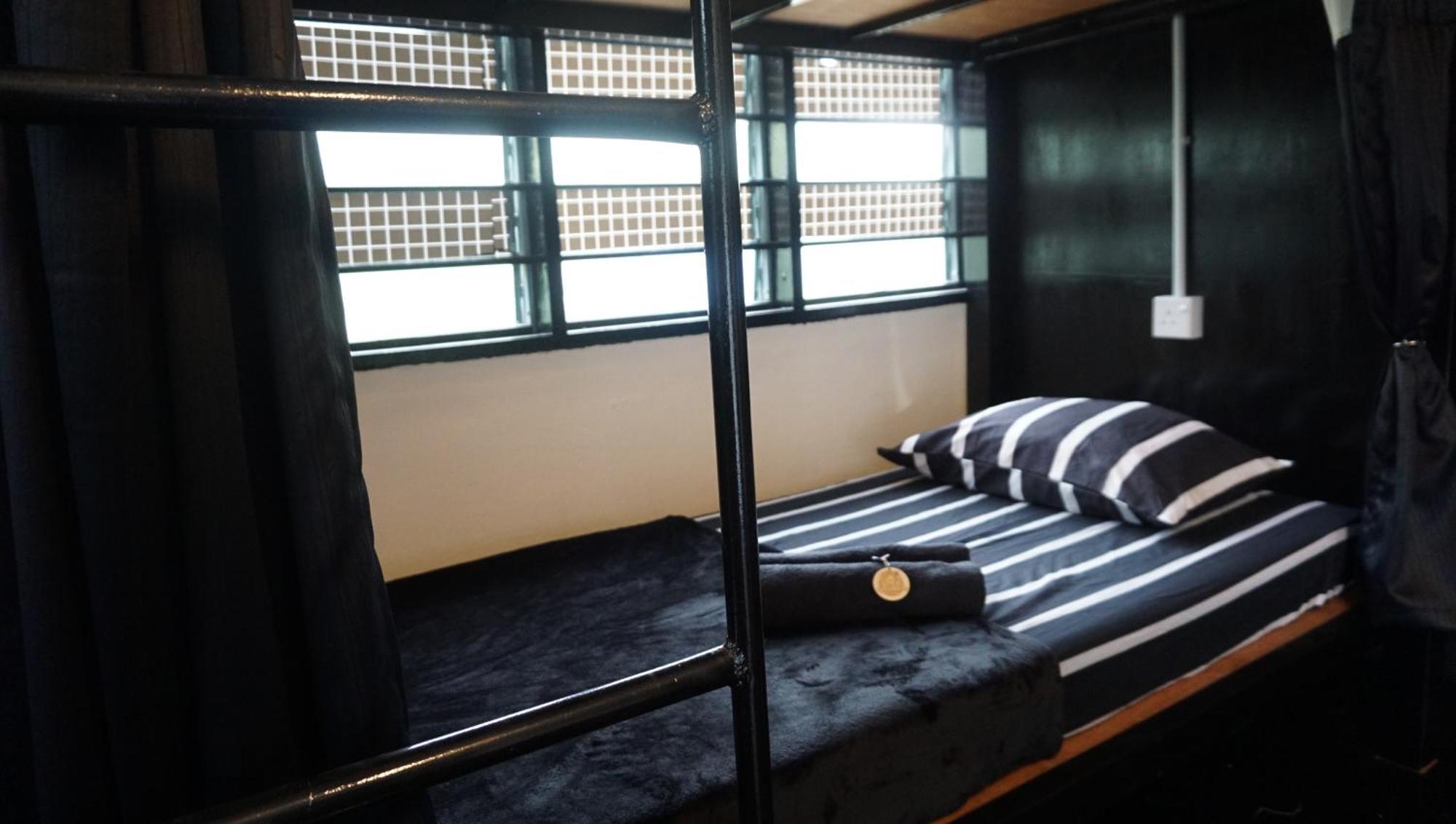 House Of Wolves Hostel Pantai Cenang  Exterior foto