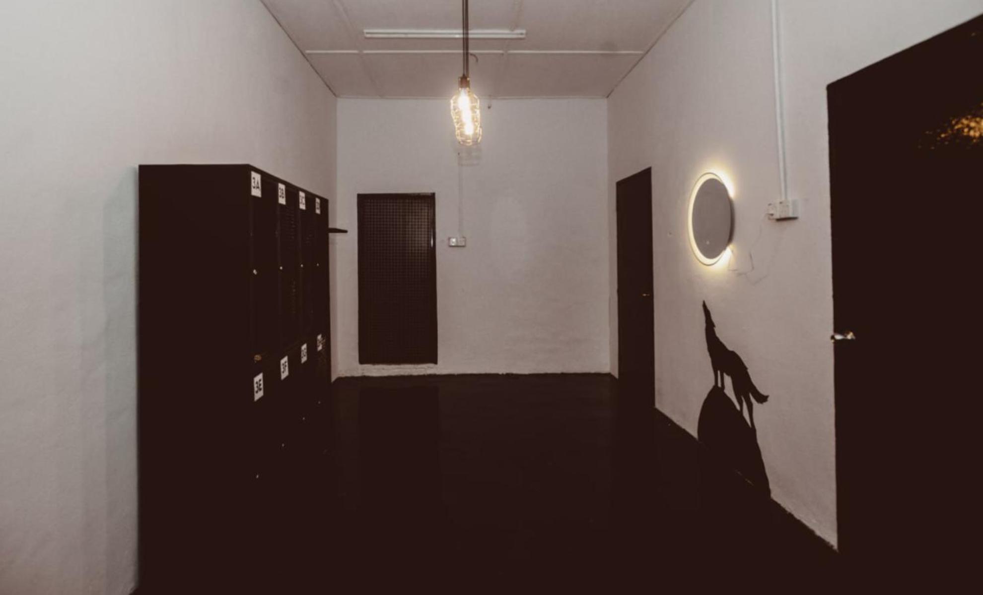 House Of Wolves Hostel Pantai Cenang  Exterior foto