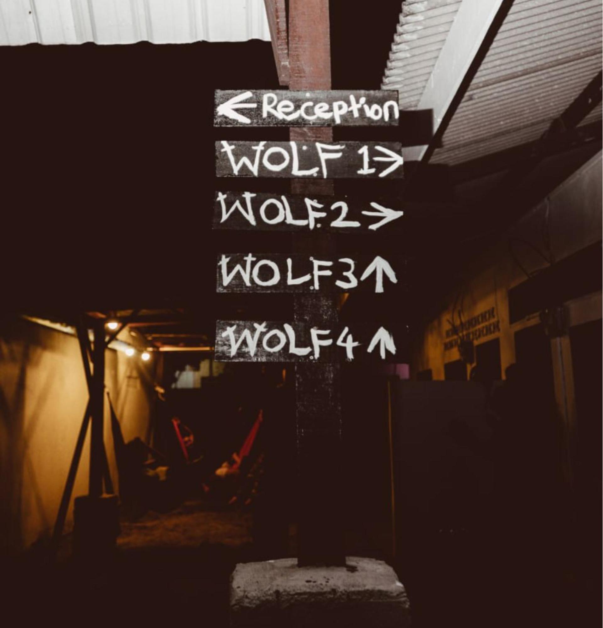 House Of Wolves Hostel Pantai Cenang  Exterior foto